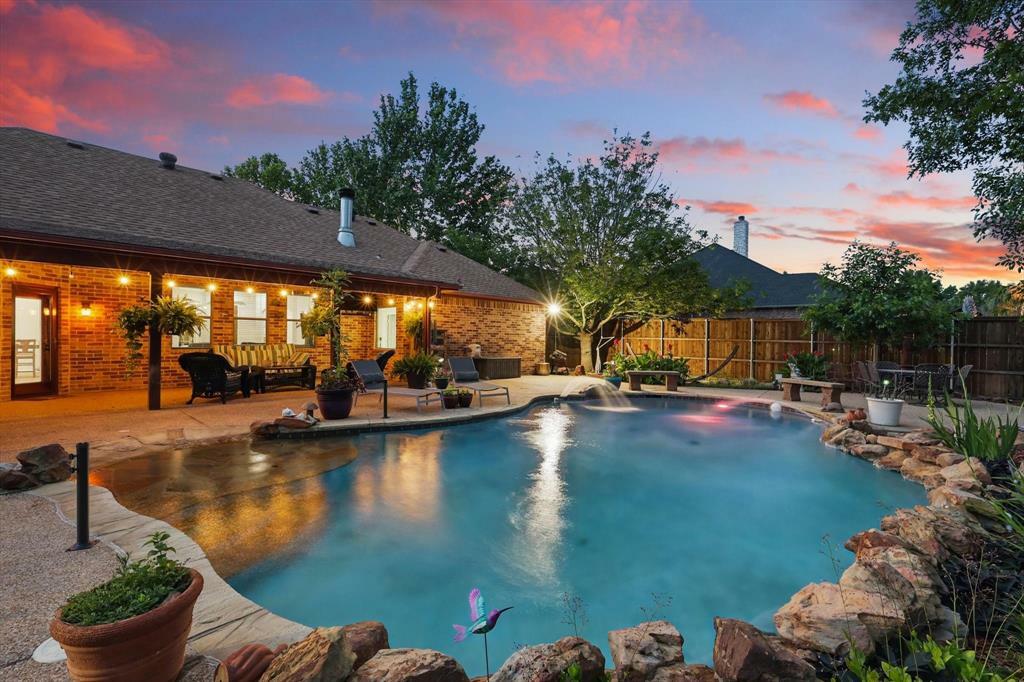 Property Photo: 3241 Caleb Court E TX 76065