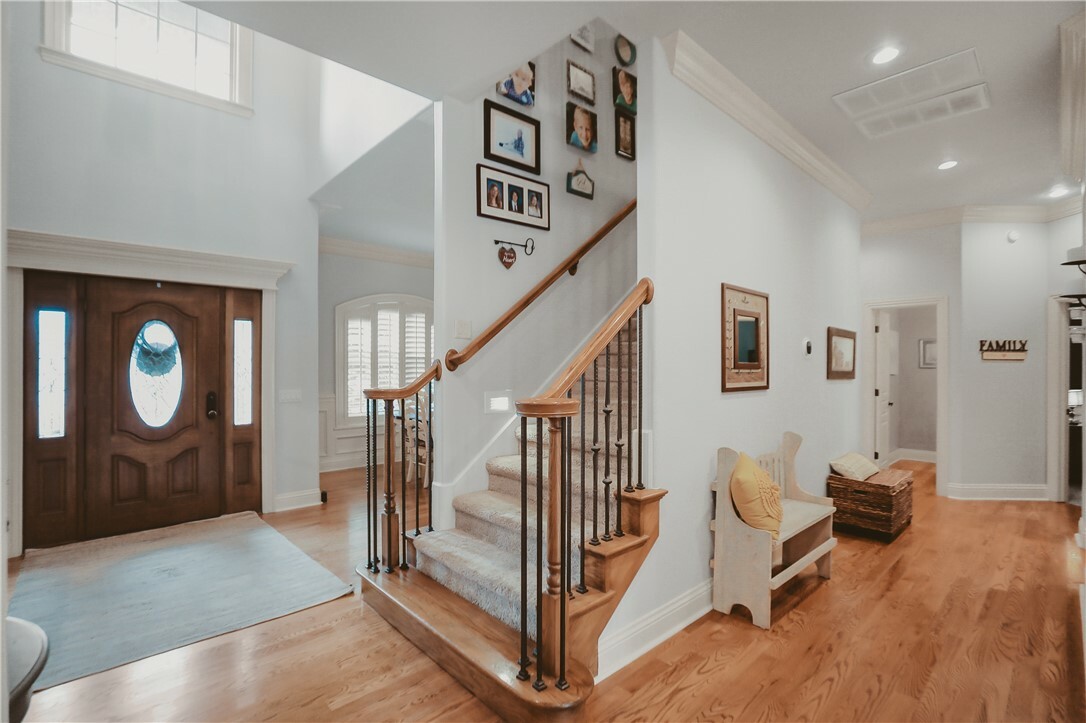 Property Photo: 11136 W Stonebriar Drive AR 72712