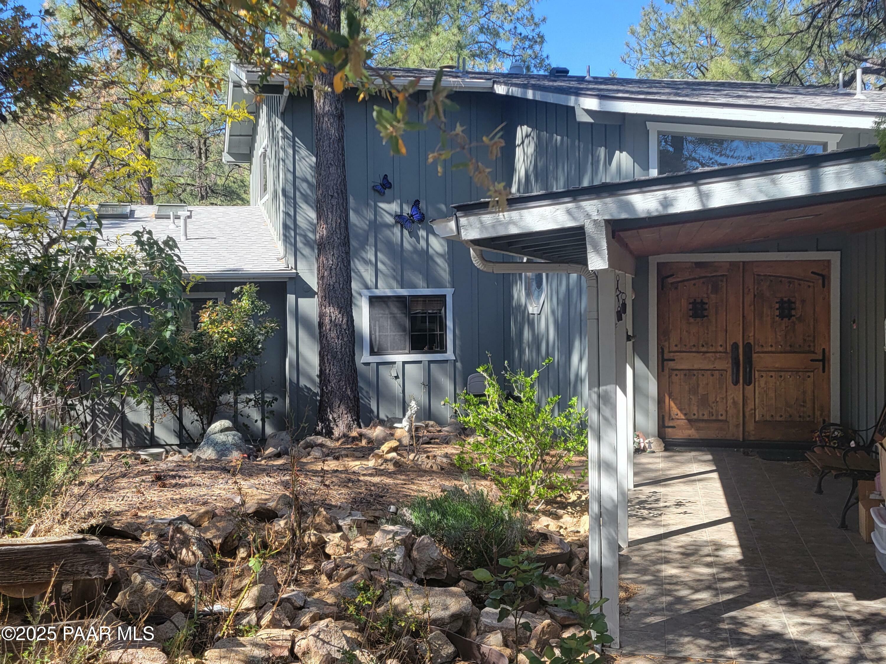 Property Photo: 1106 E Timber Ridge Rd Road AZ 86303