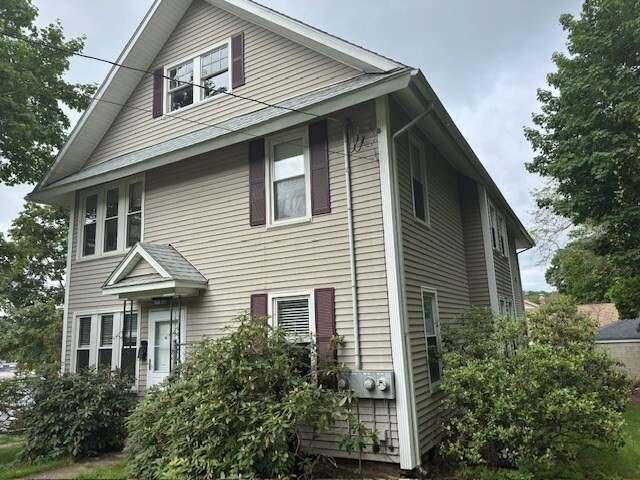 Property Photo: 51 Copperfield Rd MA 01602