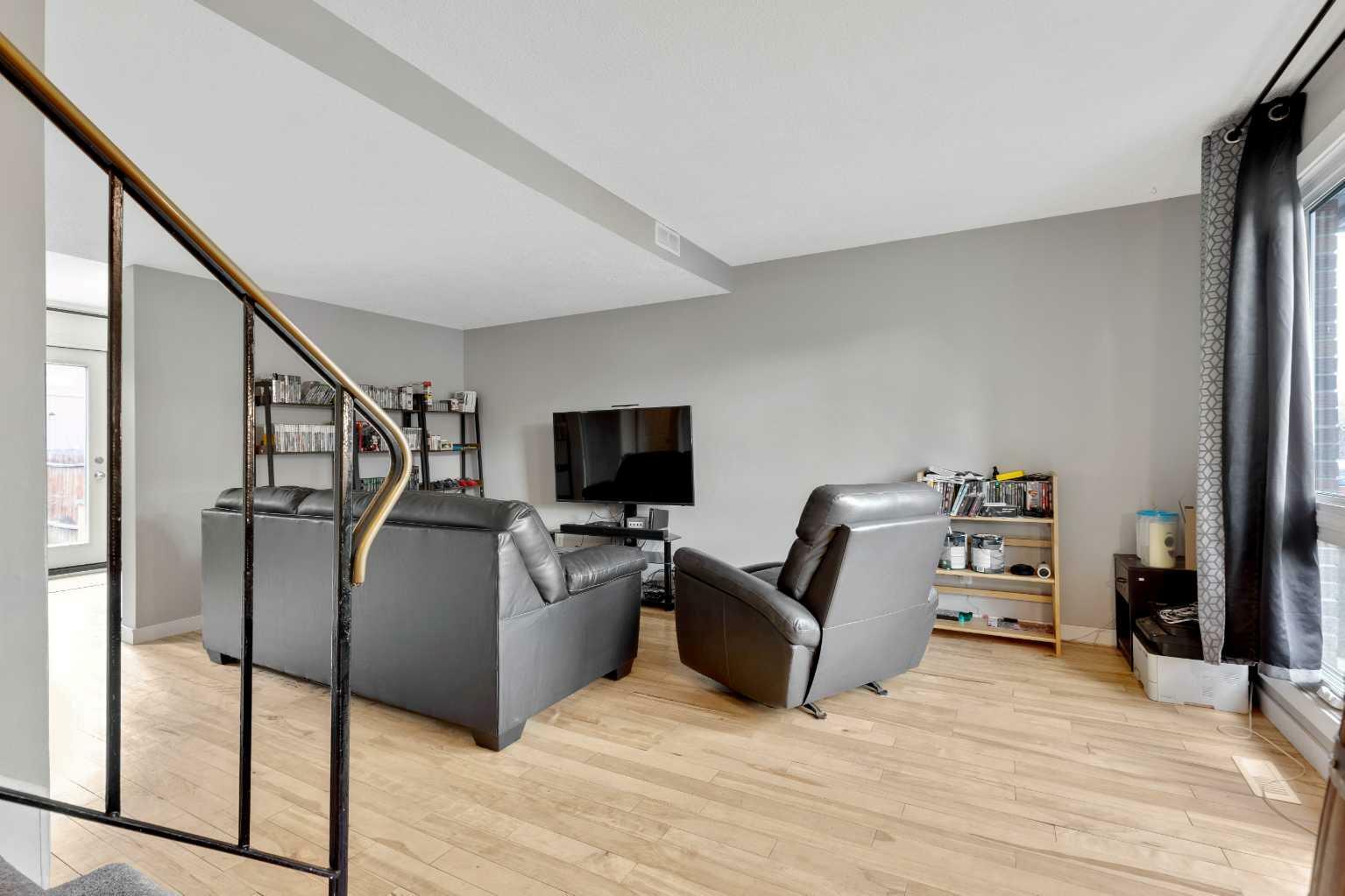 Property Photo:  14 Cataract Road SW  AB T1V 1C4 