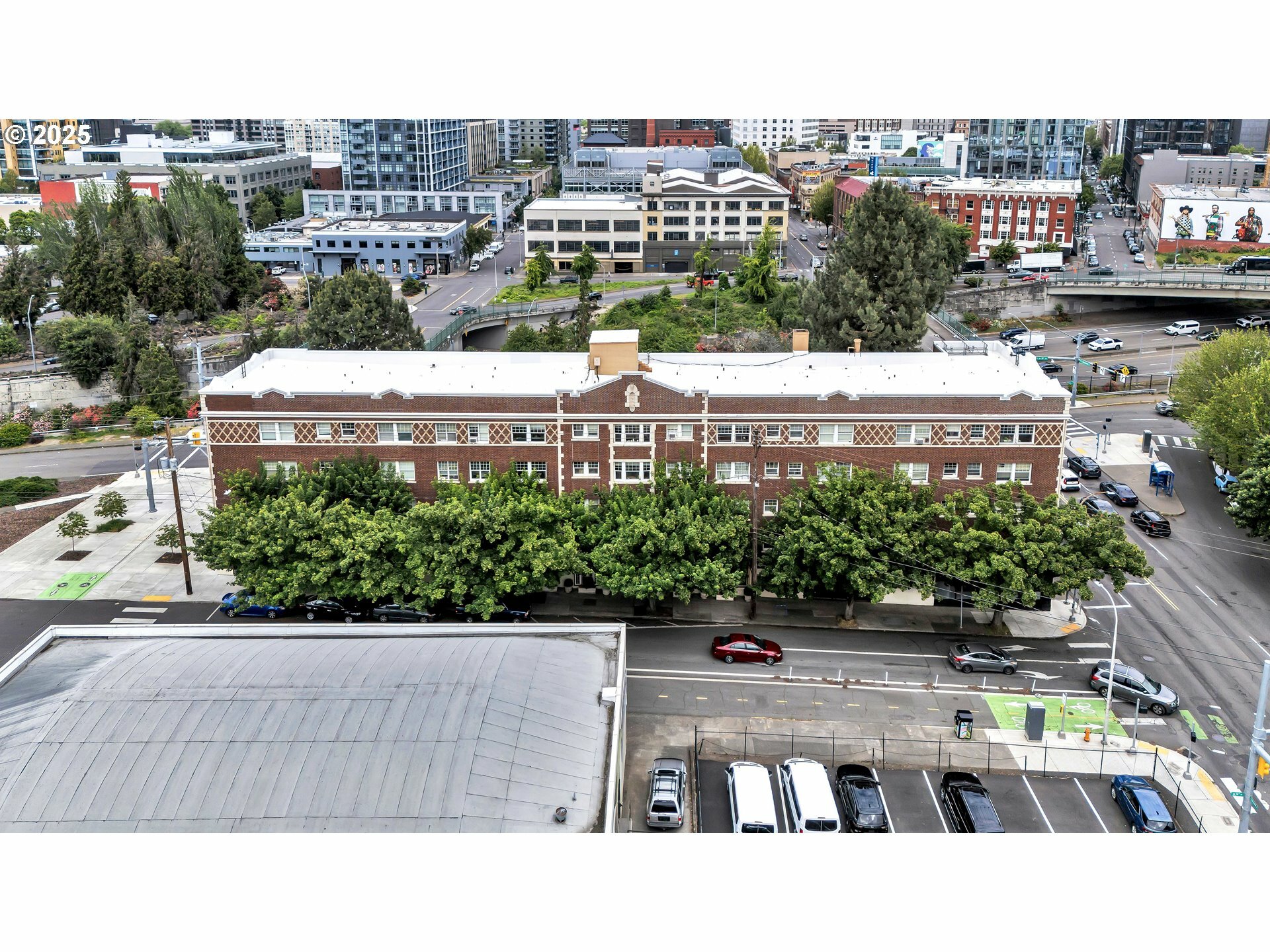 20 NW 16th Ave 4  Portland OR 97209 photo