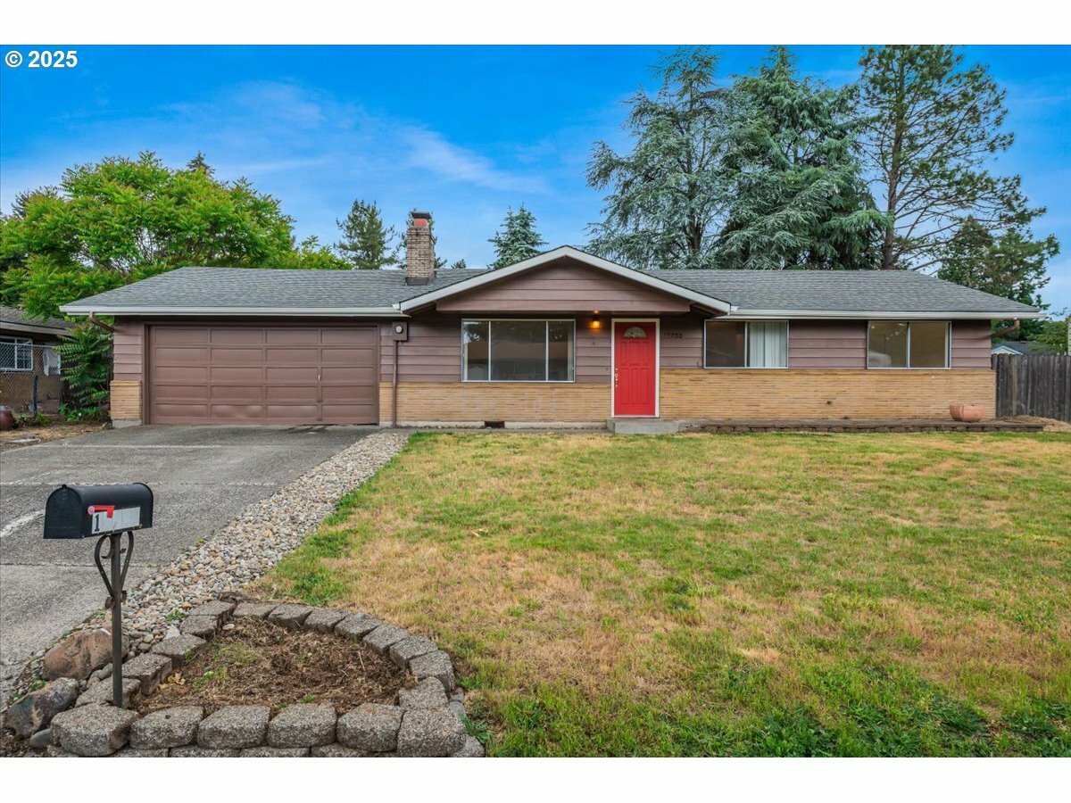 10700 NE 46th St  Vancouver WA 98682 photo