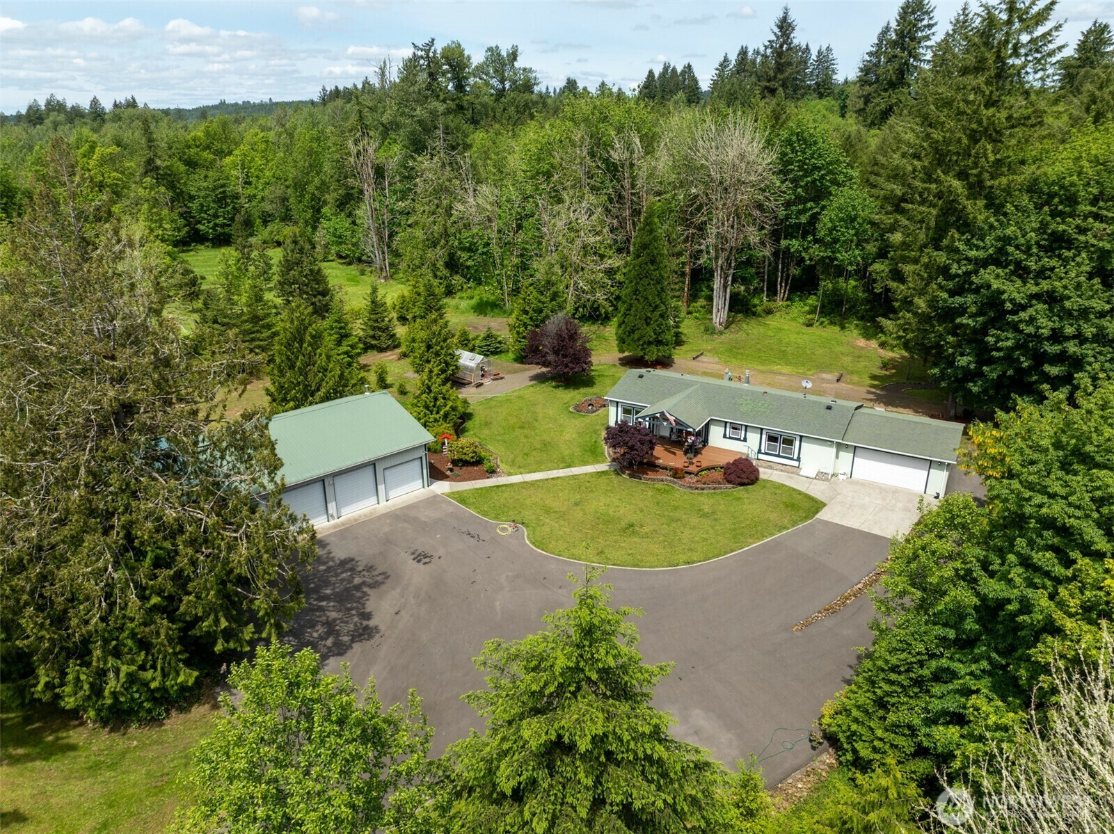 Property Photo: 121 6 Sheila Drive WA 98582