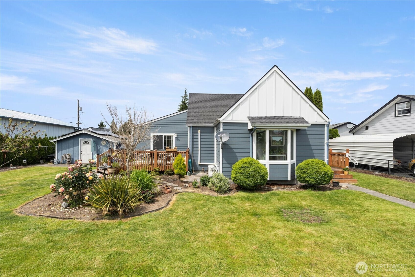 Property Photo: 367 Colorado Street WA 98632