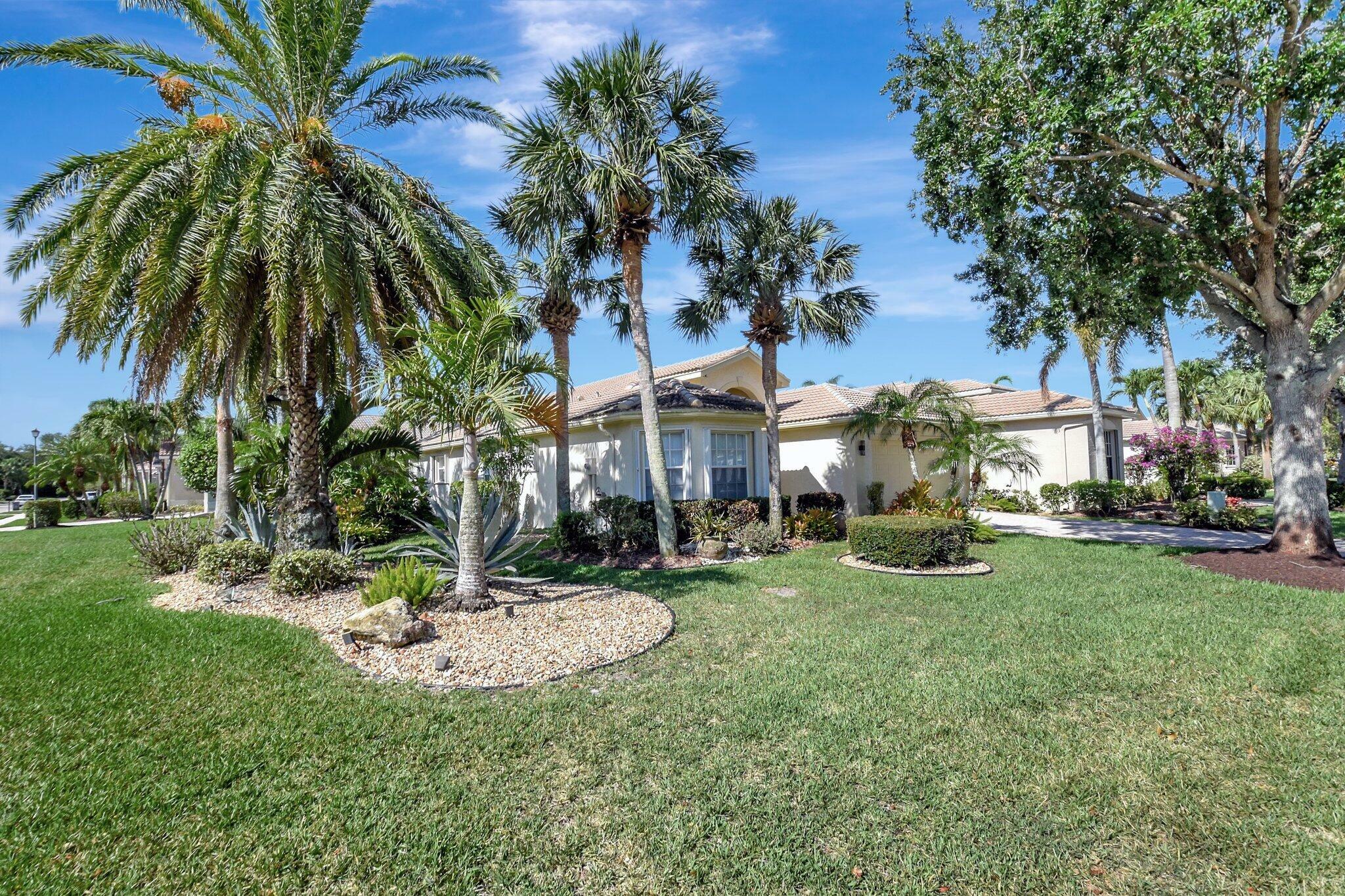 Property Photo: 9798 Casa Mar Drive FL 33467