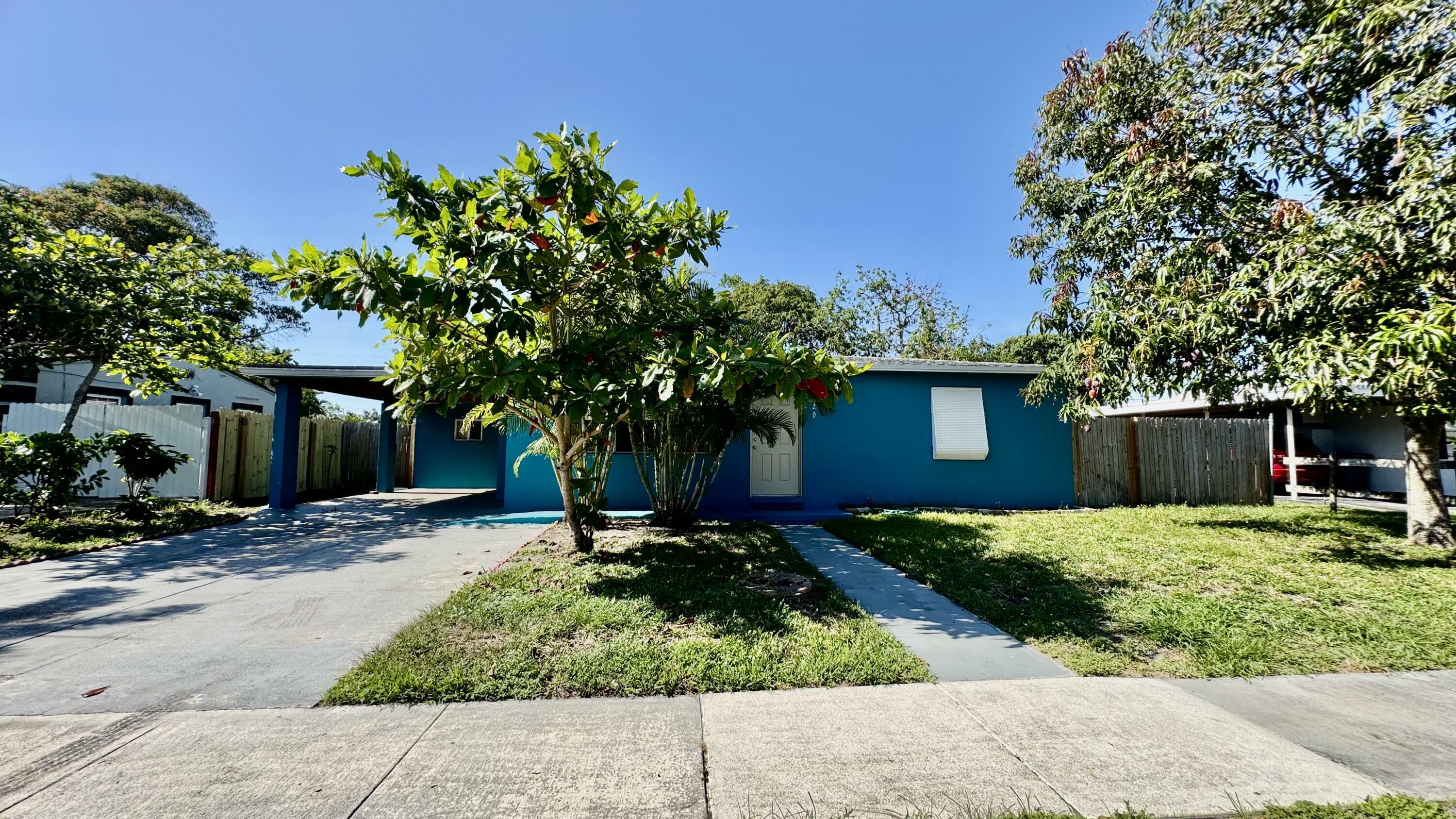 Property Photo:  629 Troy Boulevard  FL 33410 