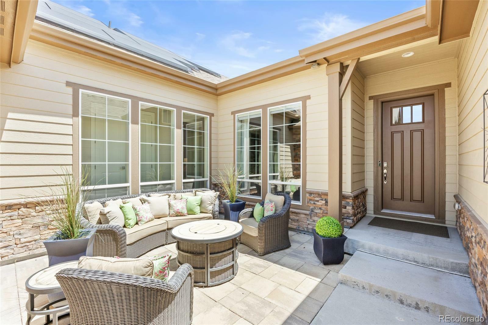 Property Photo: 8142 S Langdale Way CO 80016