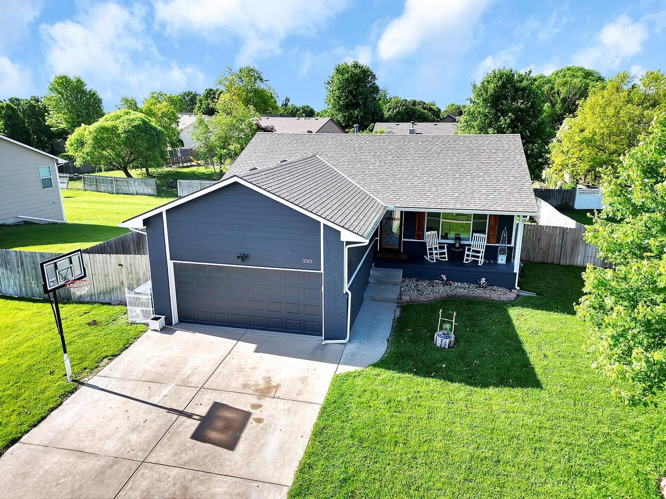 Property Photo: 2201 E Spring Hill Dr KS 67052