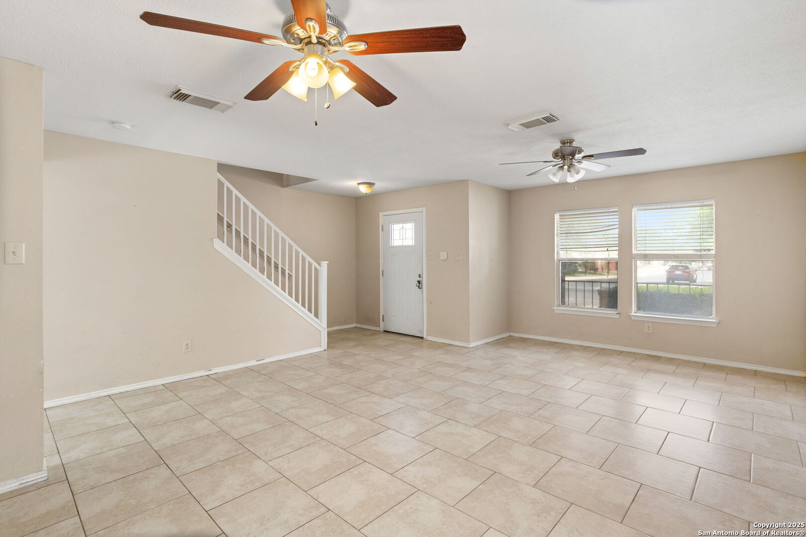 Property Photo: 1215 Dezarae St., TX 78253