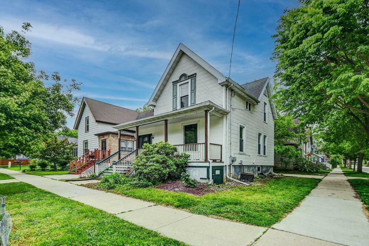 Property Photo: 1235 Chandler Street WI 53715