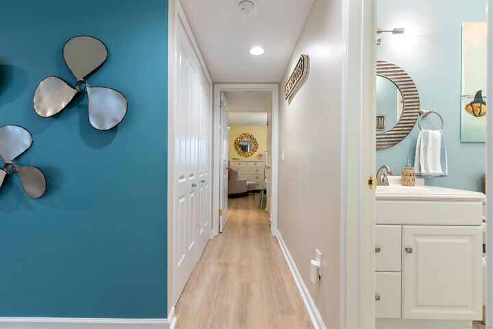 Property Photo:  1 Mansfield Grove Road Apt 205  CT 06512 