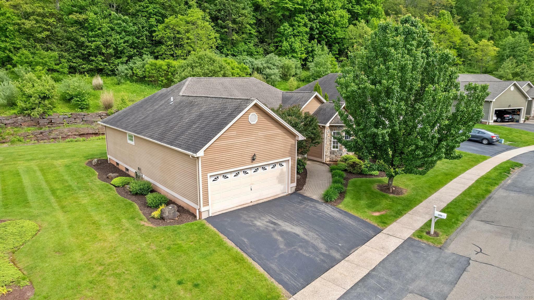 Property Photo: 192 Rosewood Lane 192 CT 06037