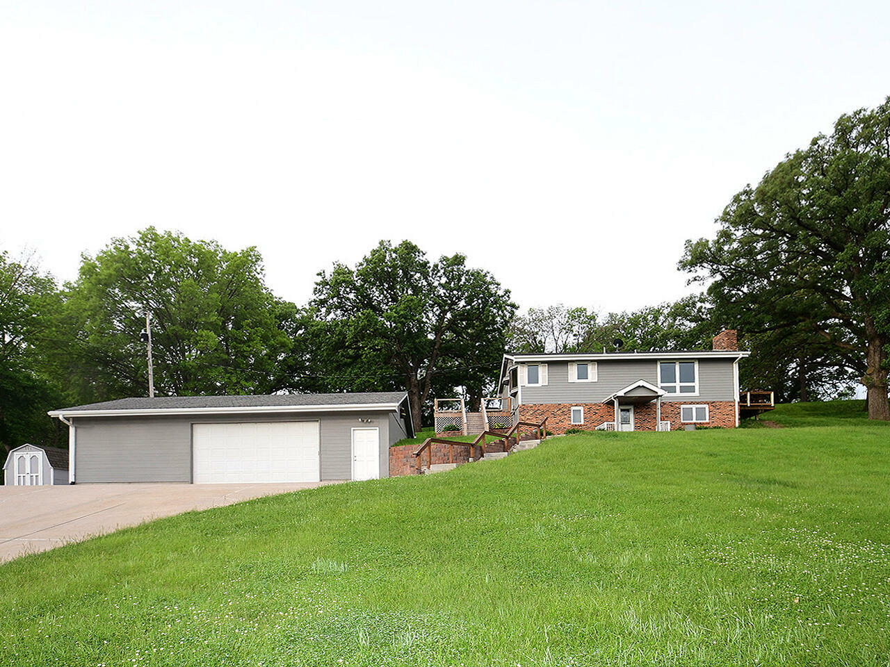 Property Photo: 22327 Three Bridge Road IA 51503