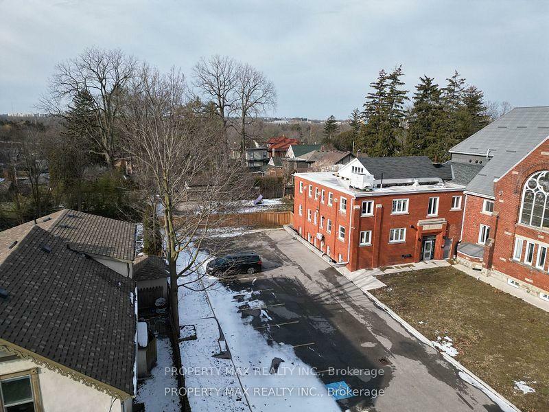 Property Photo:  1061 Richmond Street  ON N6A 3J7 