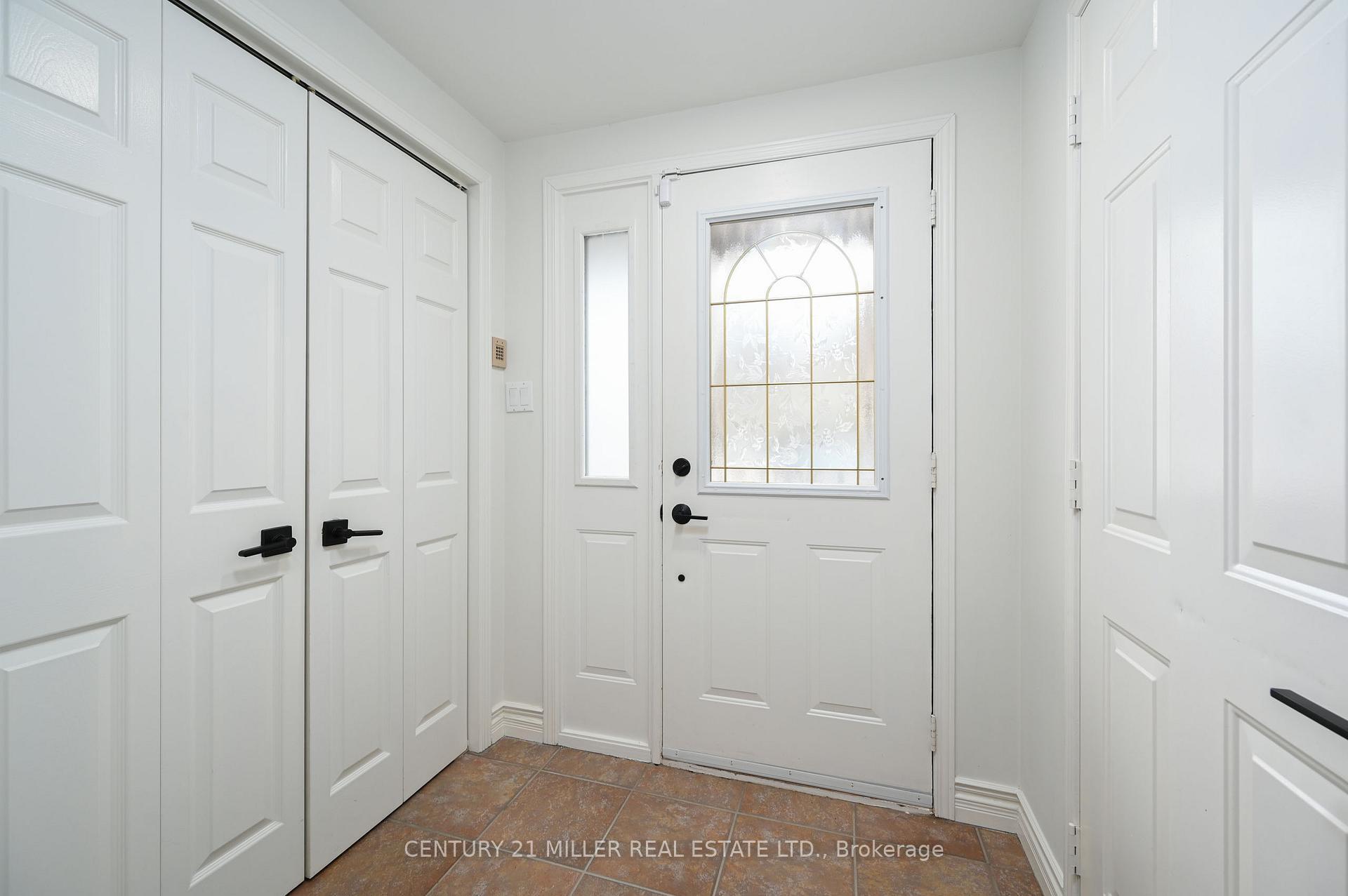 Property Photo:  30 Nelson Street  ON L6L 3H6 