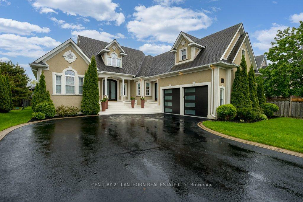 Property Photo: 62 Davey Crescent ON K7N 1X7