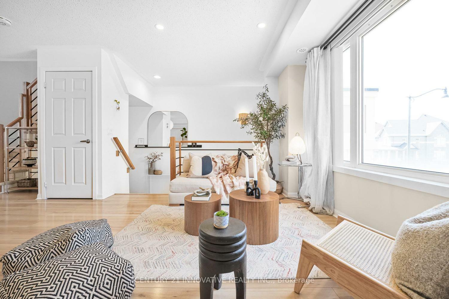 Photo de la propriété: 1 Beckenrose Court 19 ON L6Y 6G2