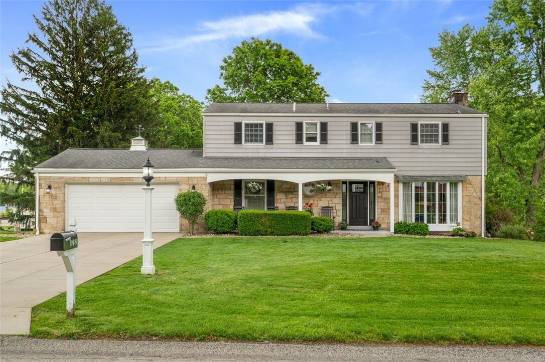 Property Photo: 8282 Brittany Pl PA 15237