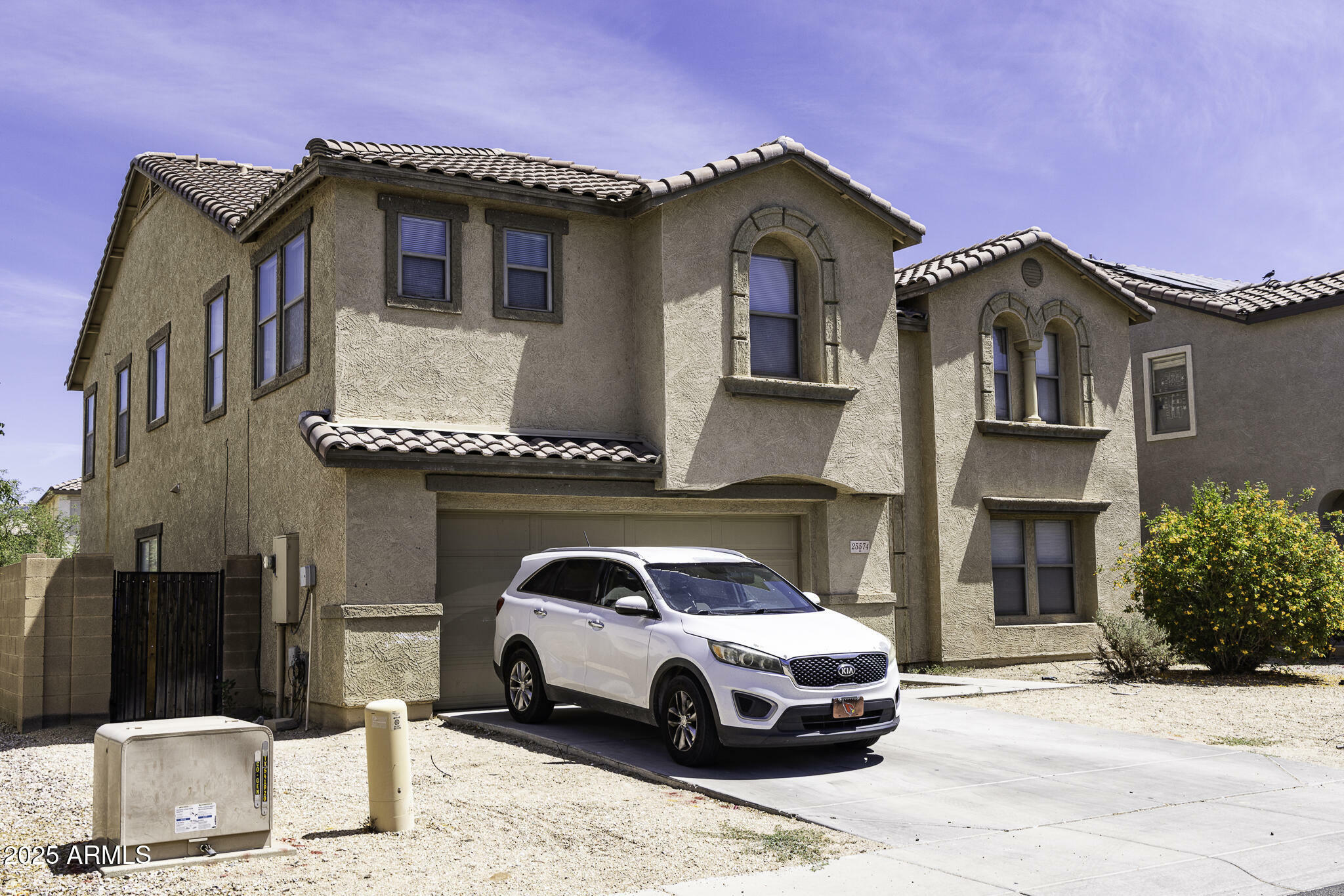 Property Photo: 25574 W Lynne Lane AZ 85326