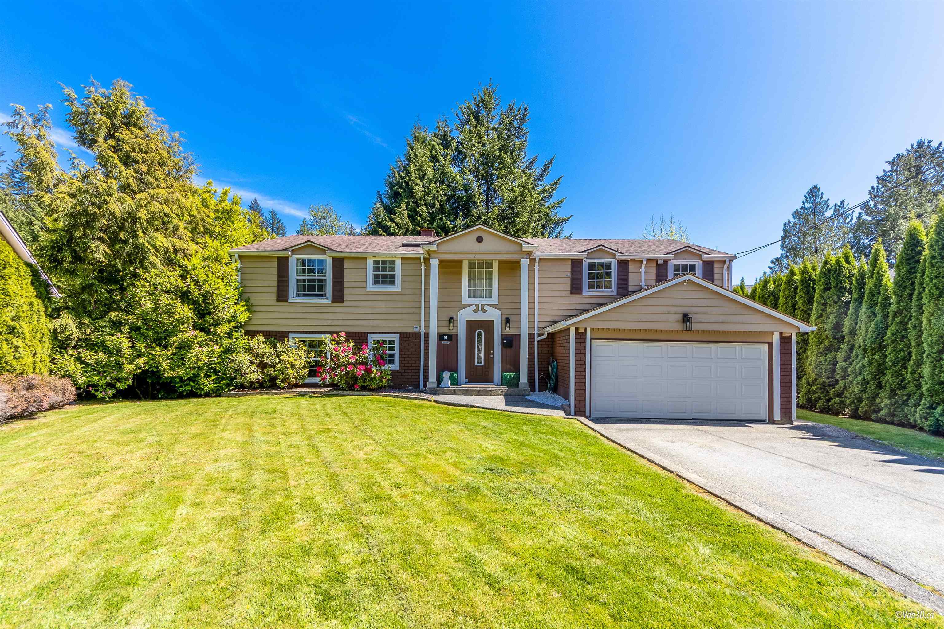 91 Deep Dene Place  West Vancouver BC V7S 1A3 photo