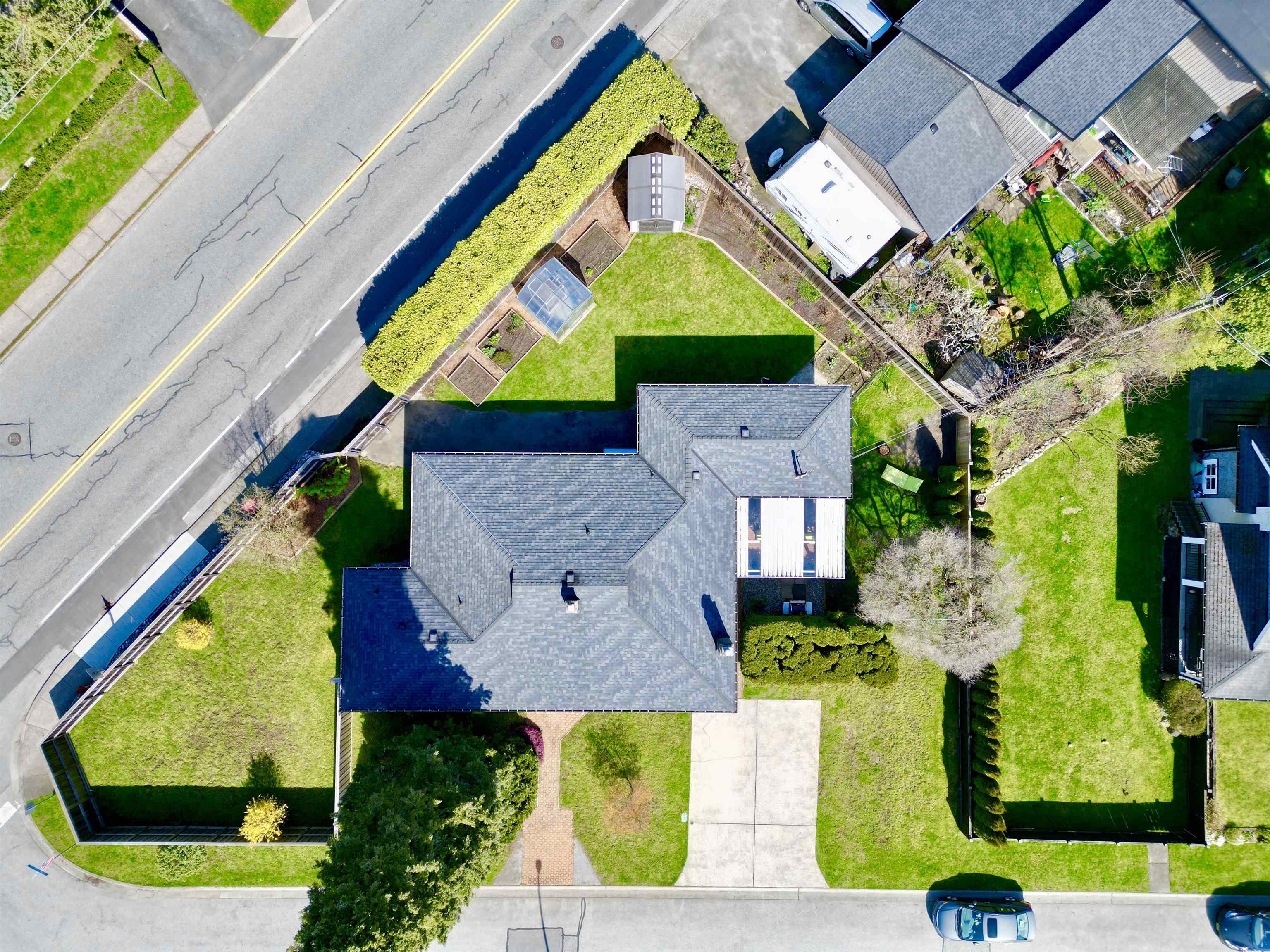 2940 Colwood Drive  North Vancouver BC V7R 3M9 photo
