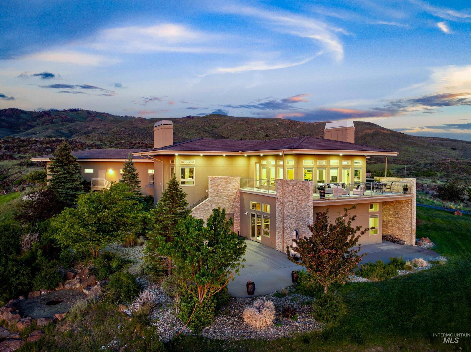 Property Photo: 6329 E Wildhorse Ln ID 83712