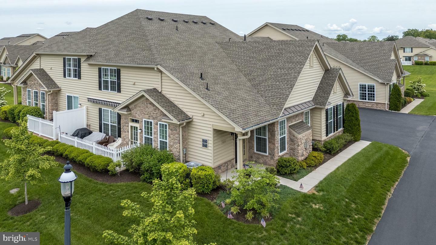 Property Photo: 1271 Webb Drive PA 18944