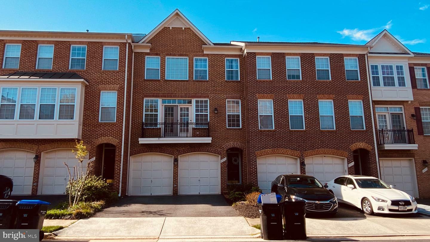 2978 Thompson Park Lane  Fairfax VA 22031 photo