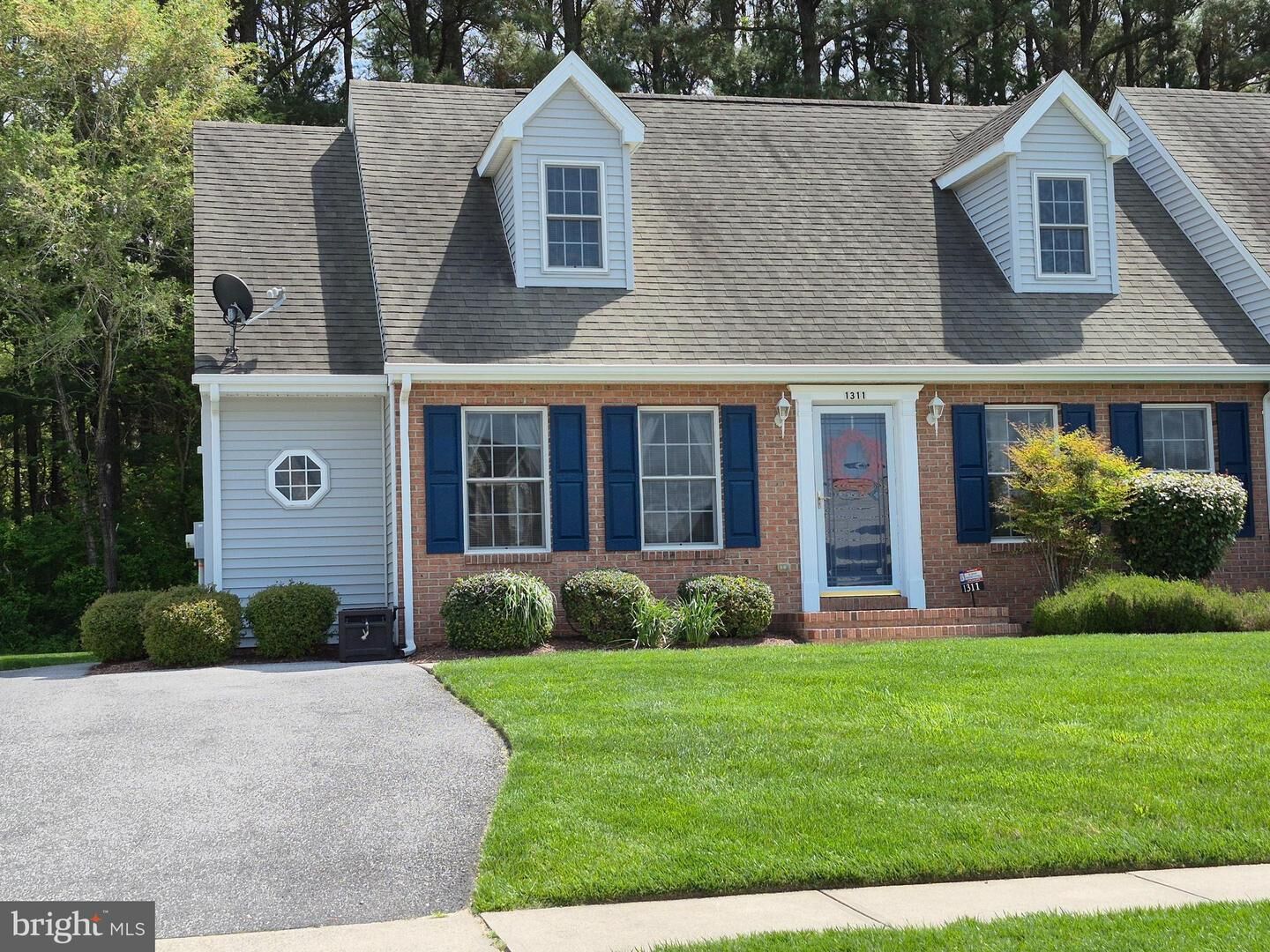 Property Photo: 1311 Aspen Dr MD 21804