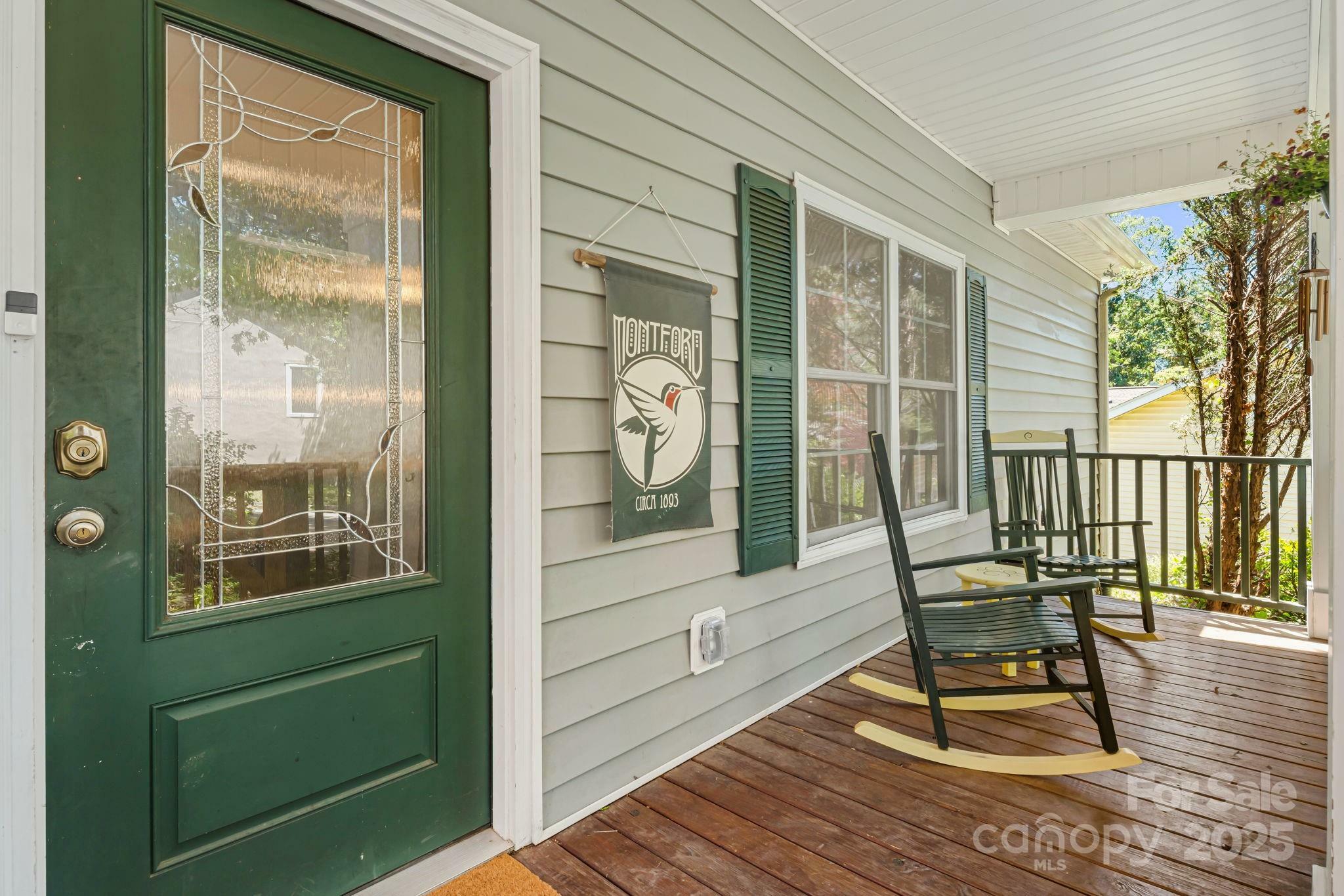 Property Photo:  28 Richie Street  NC 28801 