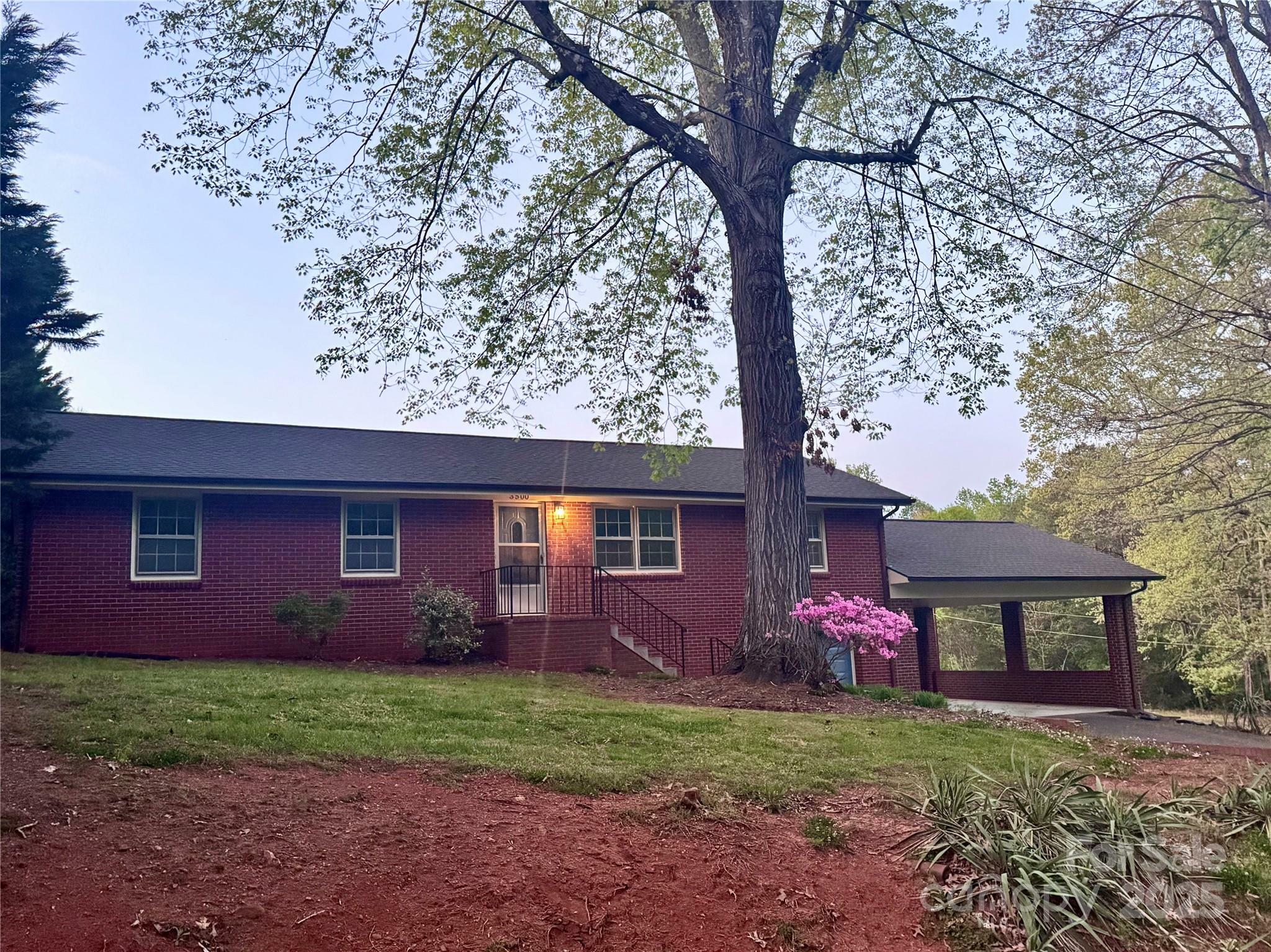 Property Photo: 3500 Eller Drive NC 28658
