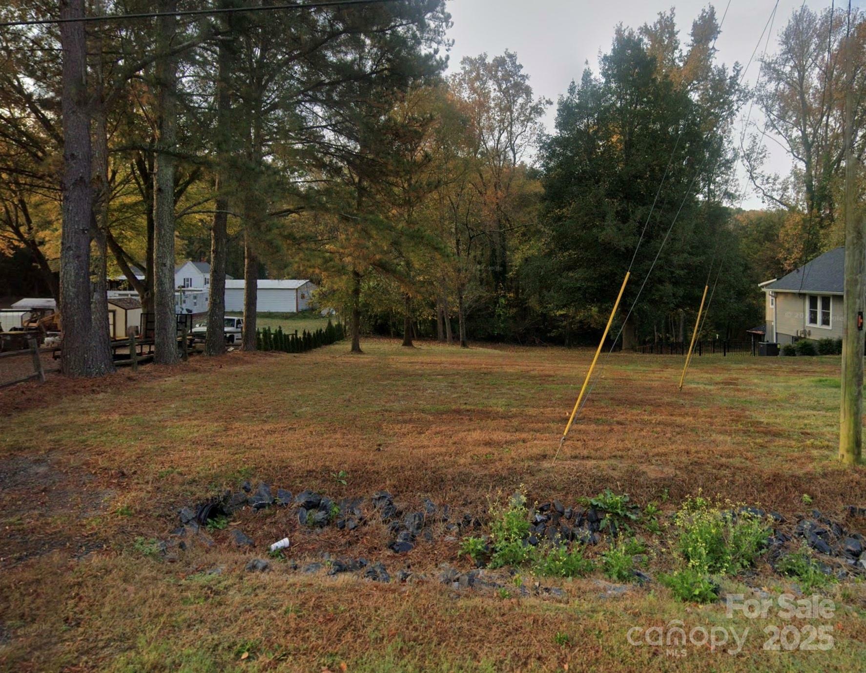 Property Photo: 1207 Rainbow Drive NC 28081