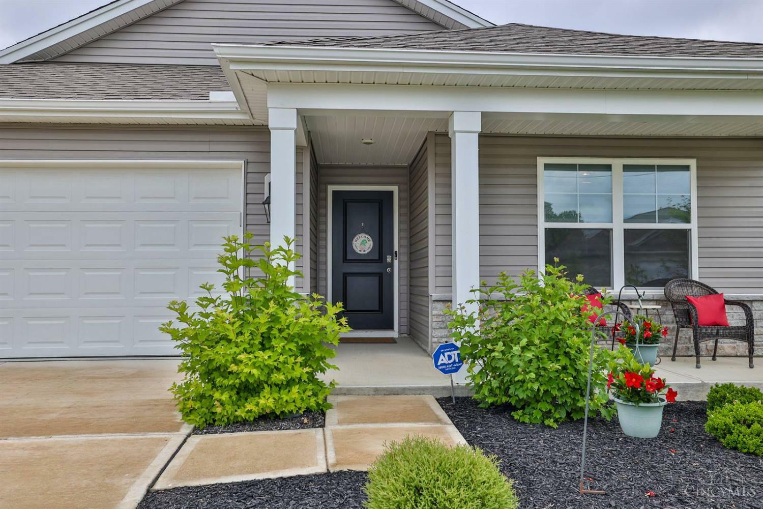 Property Photo: 5041 Lakeview Drive OH 45152