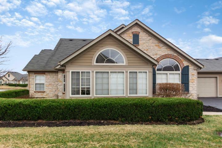 Property Photo: 6681 Lakeview Circle OH 43110