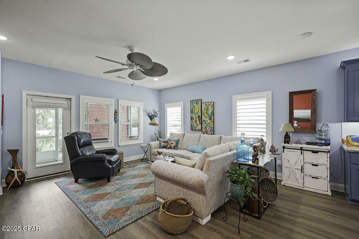 Property Photo: 187 Mosaic Drive 51 FL 32456