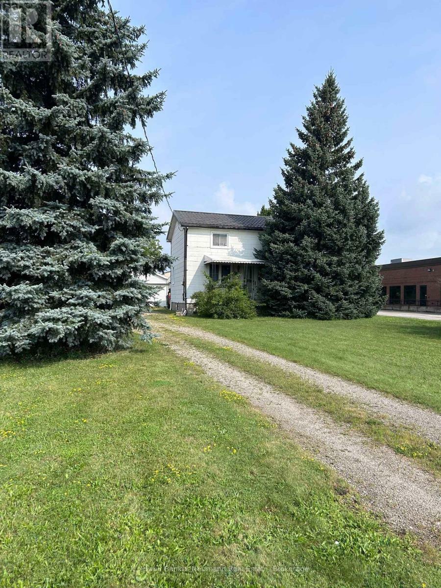 Property Photo: 393 Woodlawn Road West ON N1H 7M1