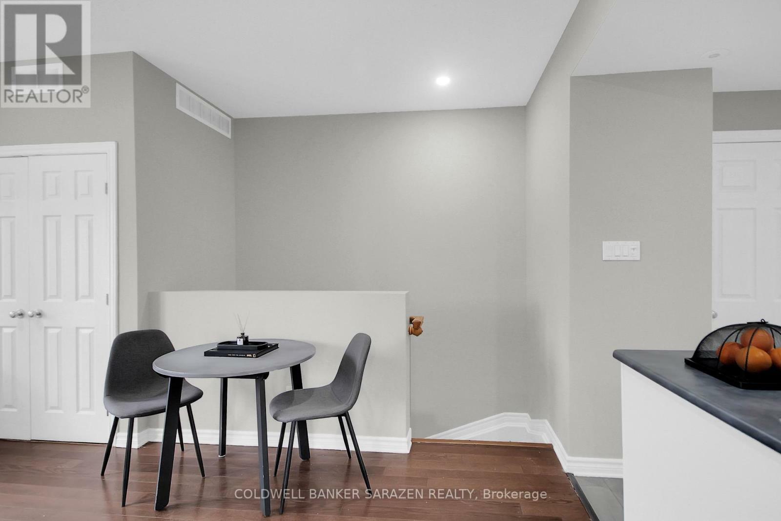 Property Photo: 171 Crestway Drive F ON K2G 7C8