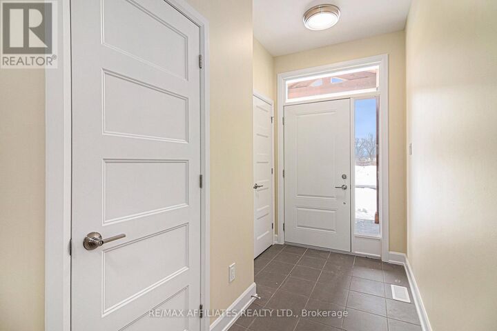 Property Photo: 363 Voyageur Place ON K0A 1W0