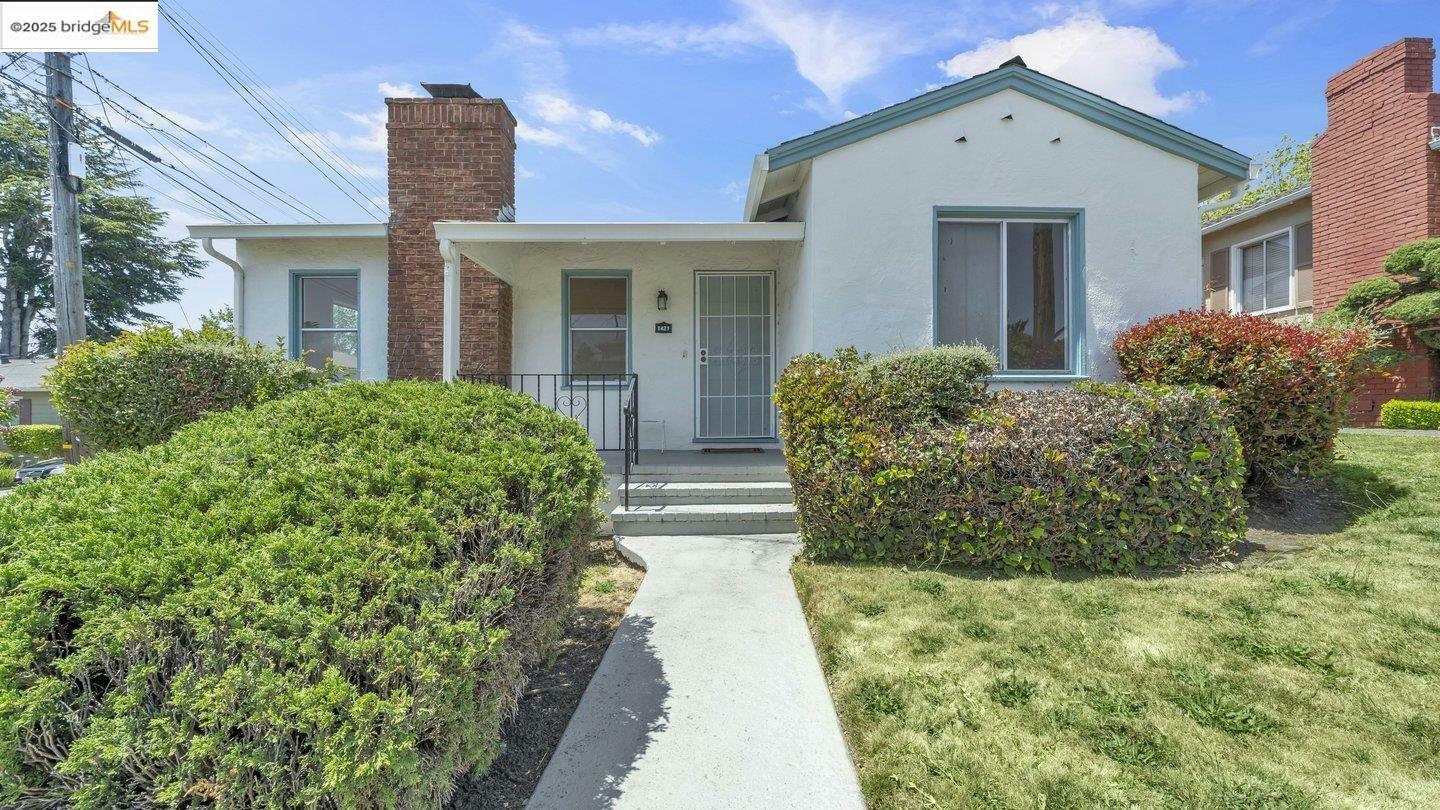 Property Photo: 1421 Catherine Drive CA 94702