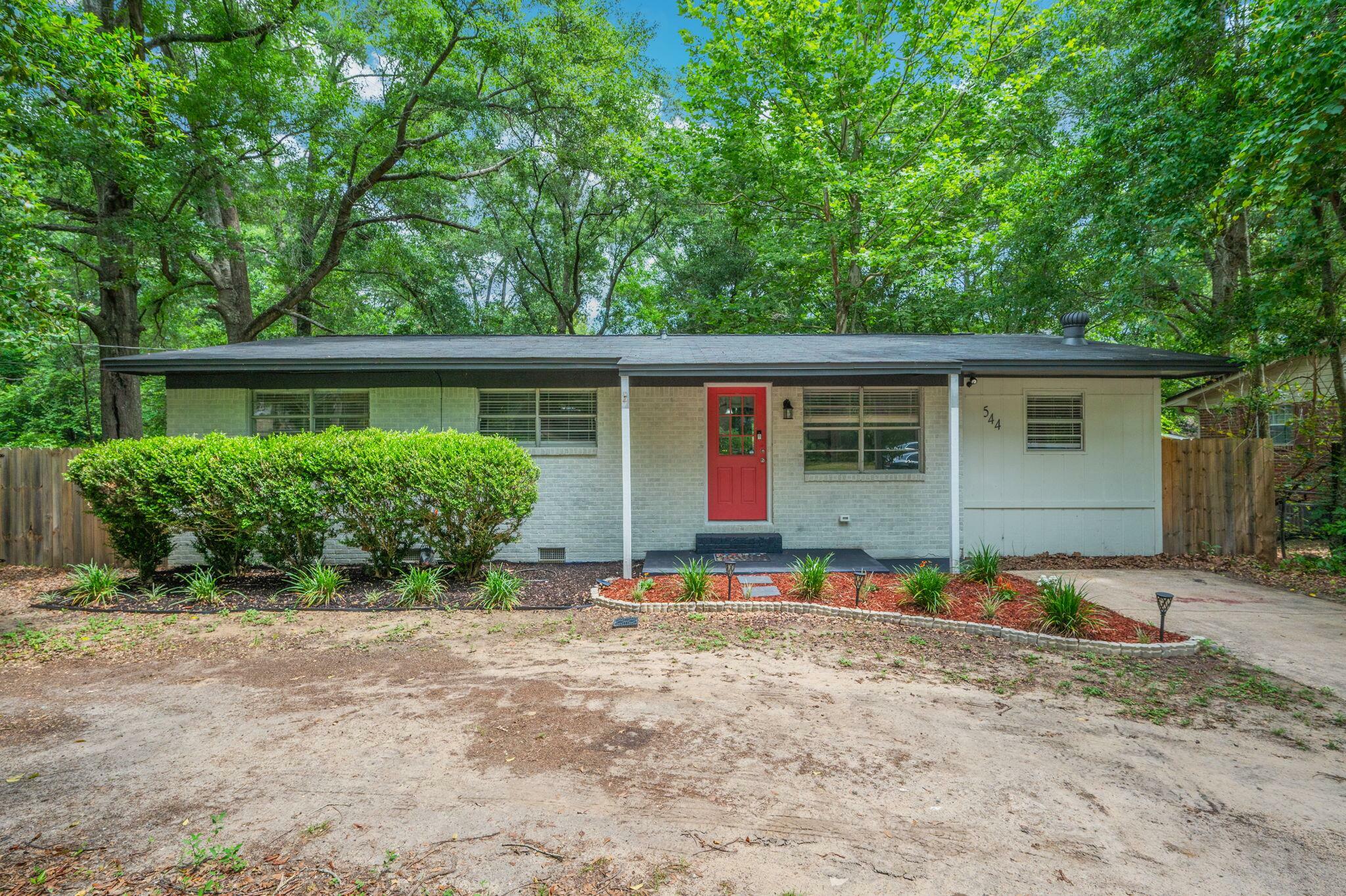 Property Photo: 544 Purl Adams Avenue FL 32539