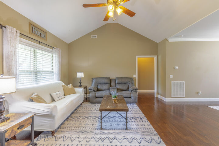 Property Photo: 86 Pheonix Circle GA 30739