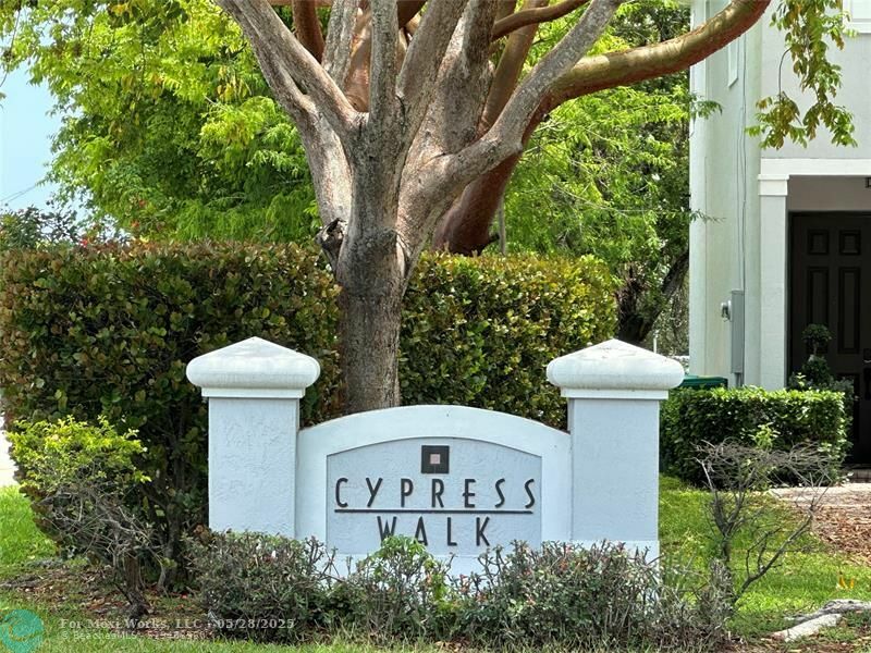 Property Photo: 8700 Cypress Walk Ct FL 33321