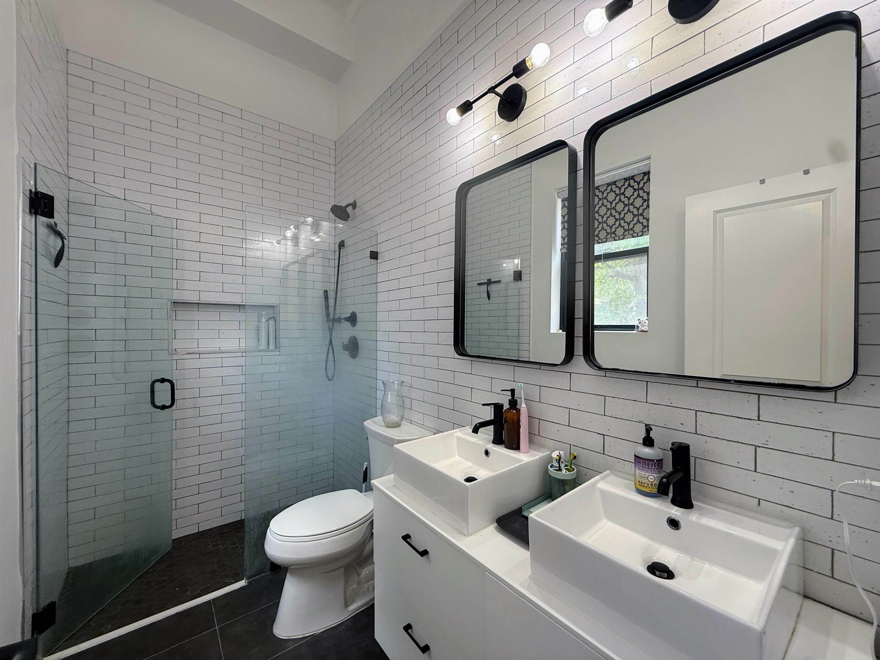 Property Photo: 78 Paterson St 2 NJ 07307