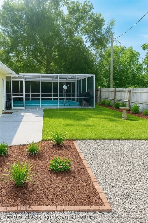 Property Photo: 1009 Taseschee Drive FL 33870