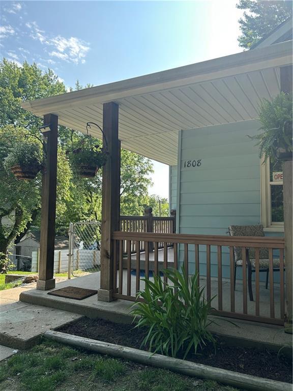 Property Photo:  1808 Bellevue Street  MO 64505 