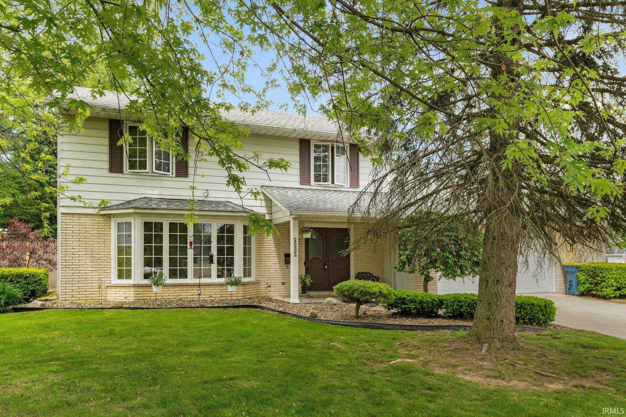 Property Photo:  405 Inglenook Place  IN 46703 