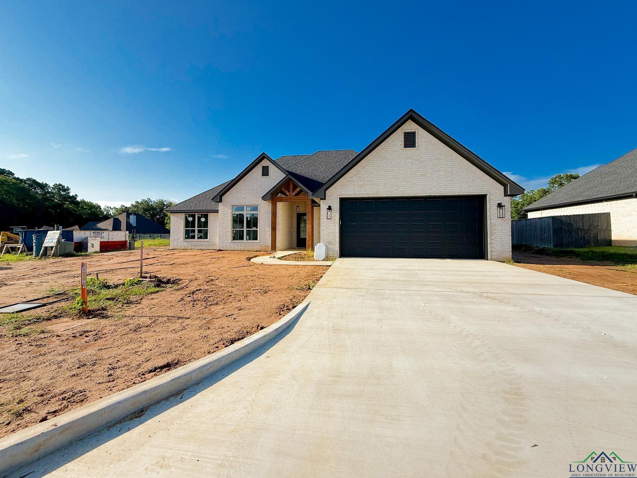 Property Photo:  208 Lafoy Ln Central Trace  TX 75650 