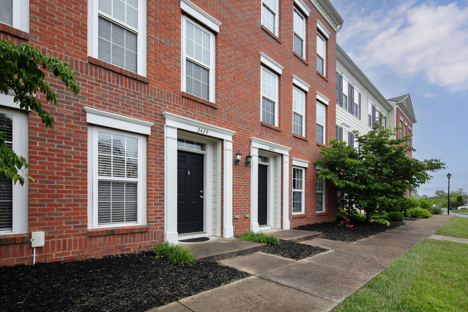 Property Photo:  2429 Aristocracy Circle  KY 40509 