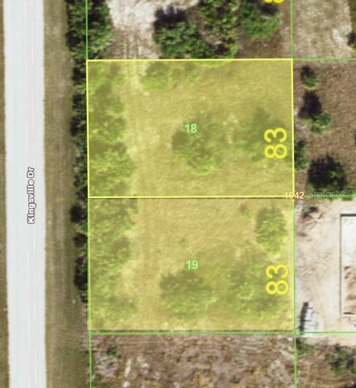 Property Photo: 10448 Kingsville Drive FL 33981